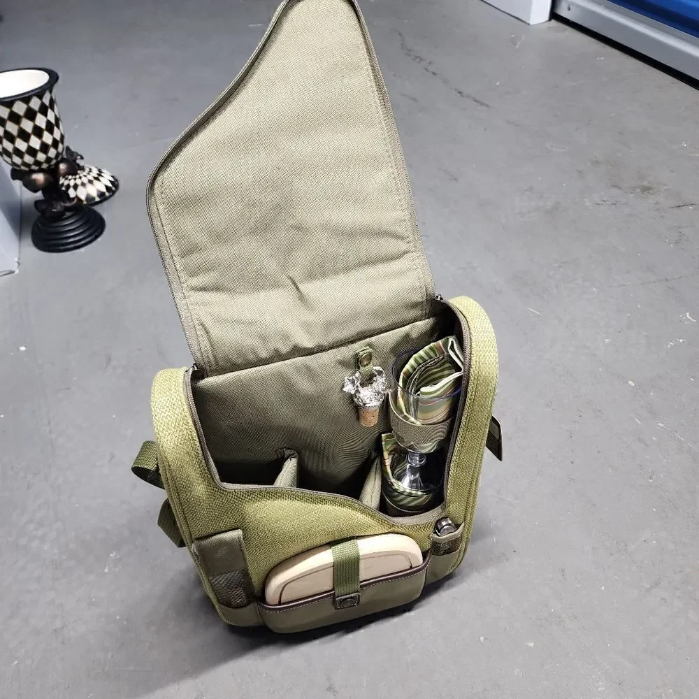 Picnic at Ascot Wine & Cheese Cooler Bag